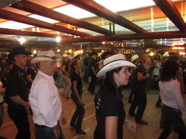 IMG_5843 (Custom)